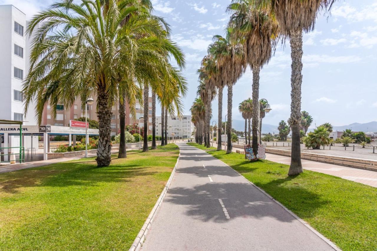 Lujo Frente Al Mar. Luxury On The Beachfront. Motril Eksteriør billede