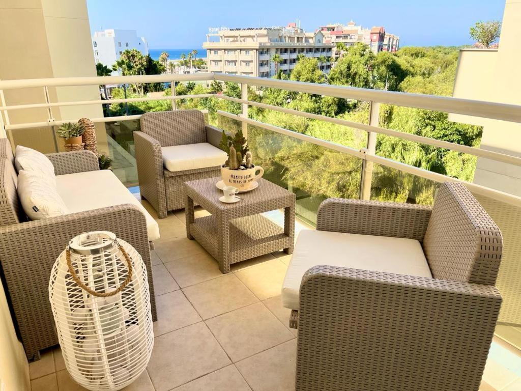 Lujo Frente Al Mar. Luxury On The Beachfront. Motril Eksteriør billede